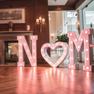 N ♡ M XXL Leuchtbuchstabe N