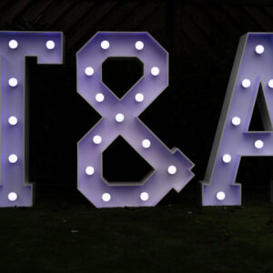 T & A XXL Leuchtbuchstabe T