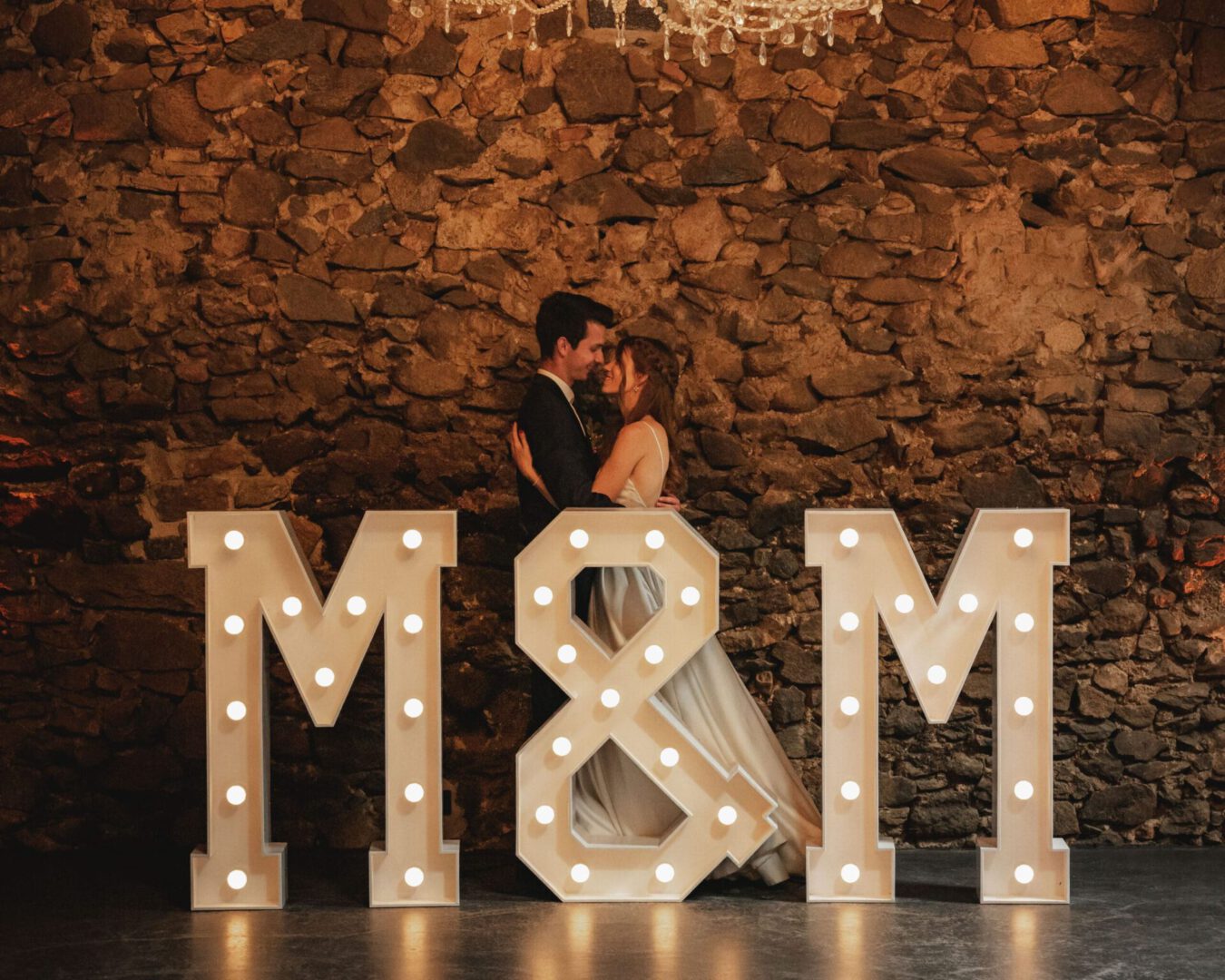 M & M XXL Leuchtzeichen &