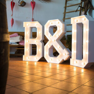 B & D XXL Leuchtbuchstabe B & D