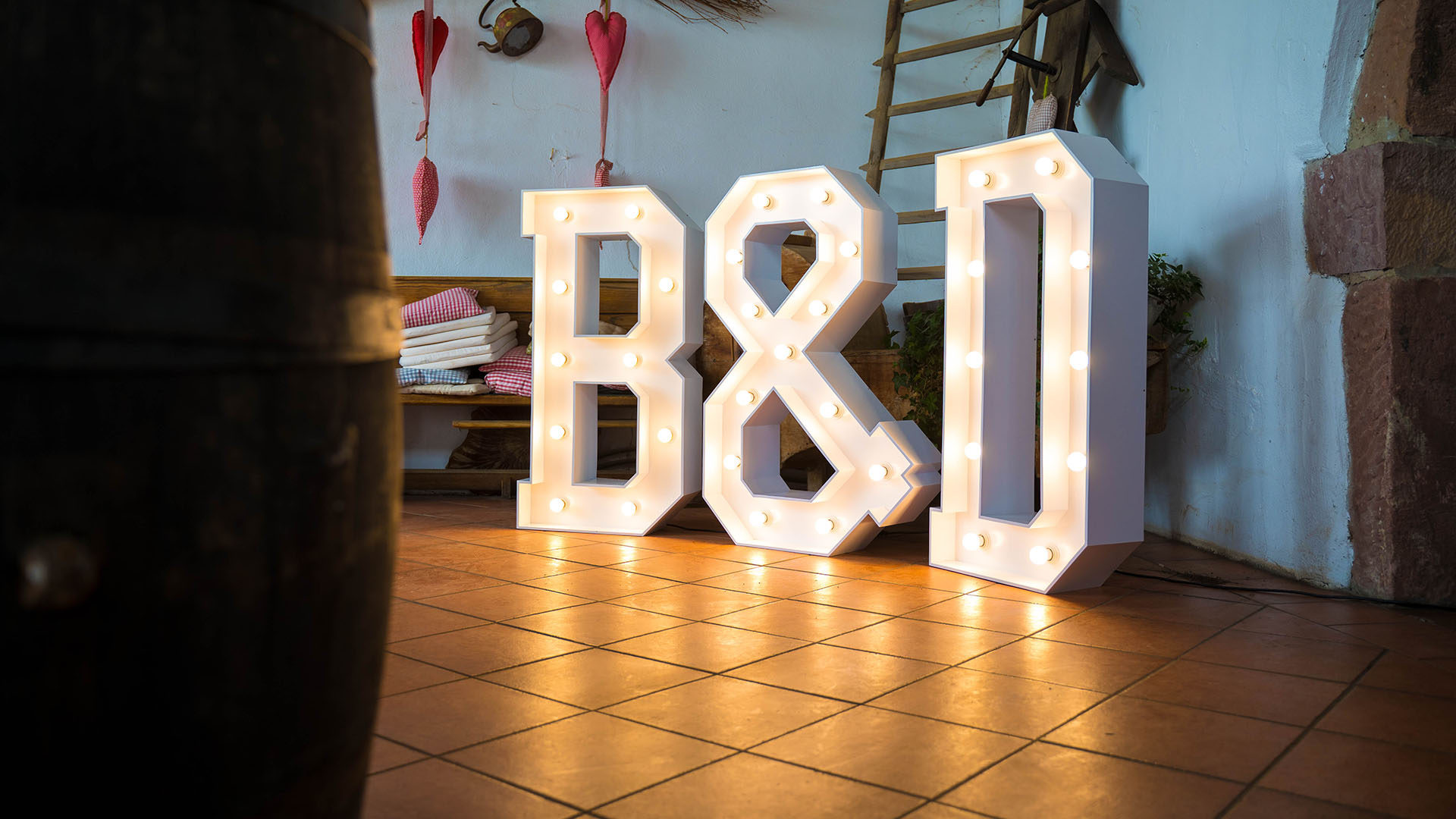 B & D XXL Leuchtbuchstabe B & D