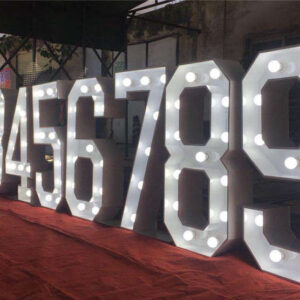 0123456789 XXL Leuchtzahl 7